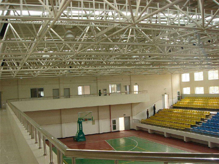柳州体育看台网架工程